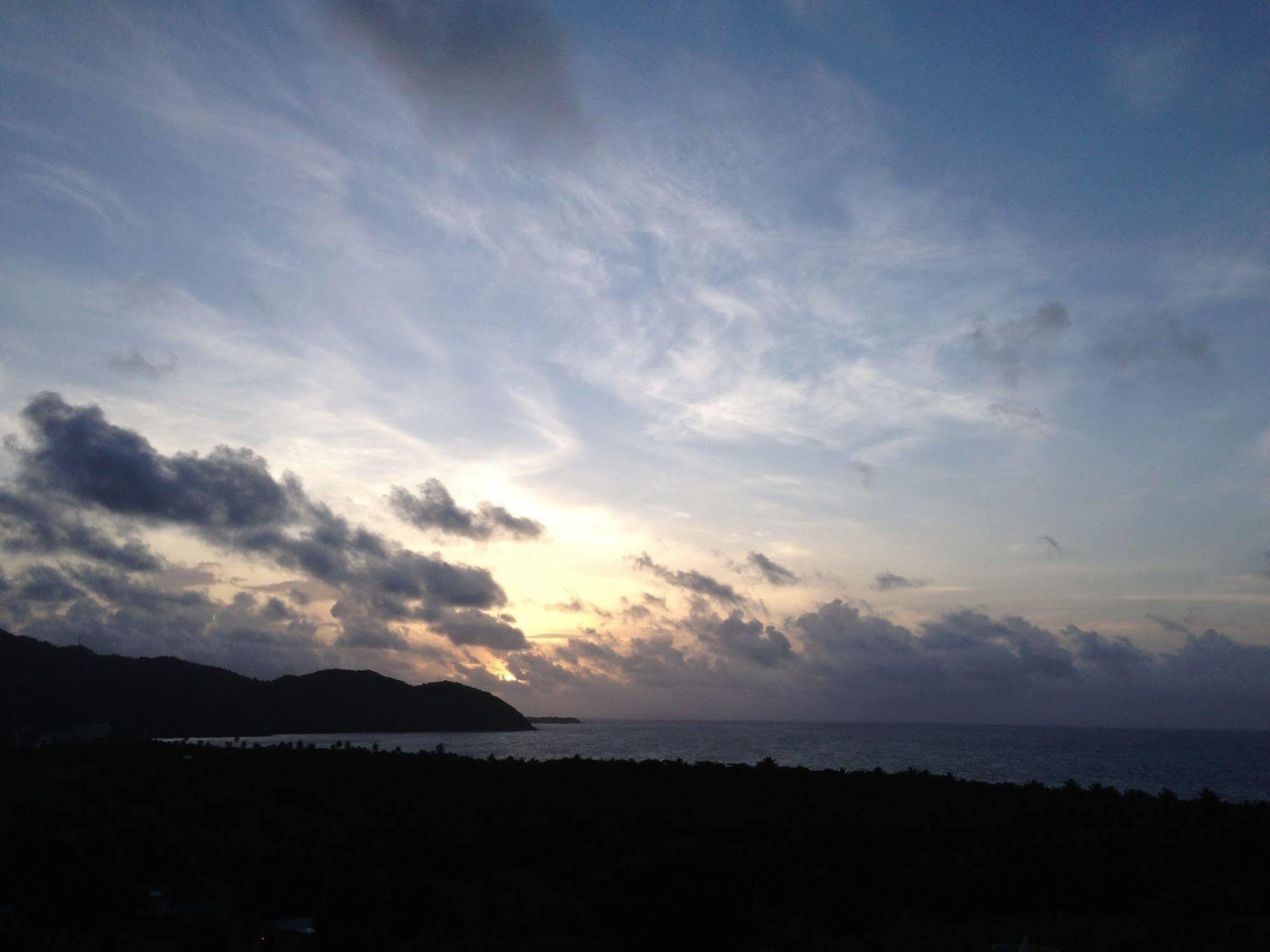 Sunrise Villa Maunabo Buitenkant foto